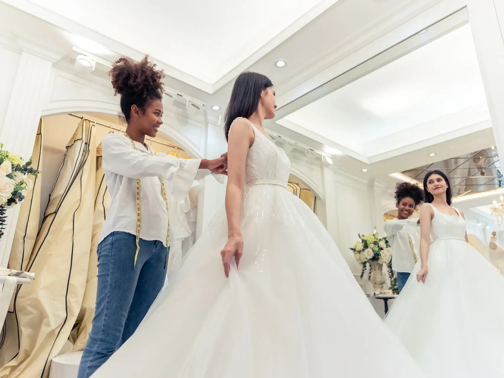 Mastering the Art of Bridal Bustling: A Comprehensive Guide for Flawless Gown Fittings. Desktop Image